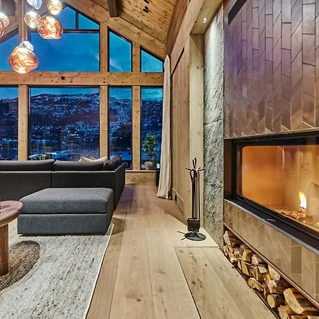 Luxury With Views * 斯特兰达