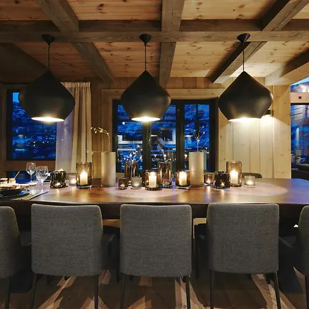 度假居 Luxury With Views