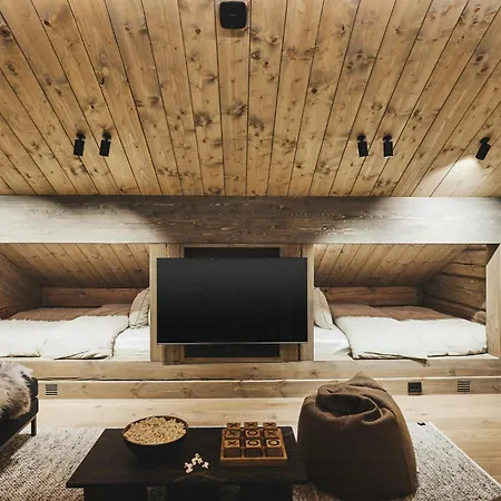 Luxury With Views * Странда