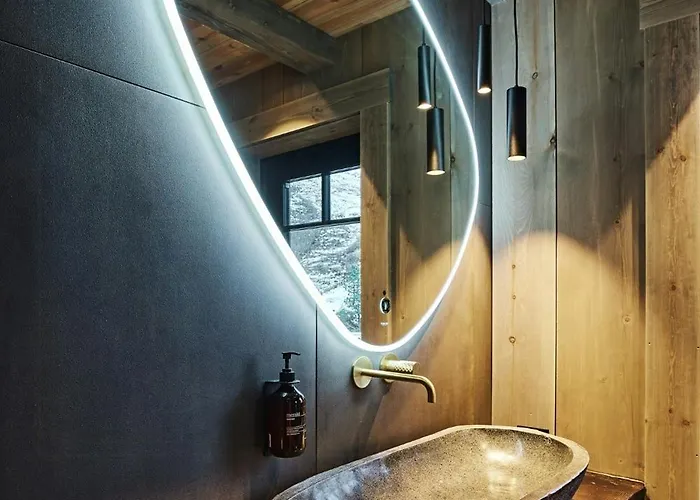 Luxury With Views