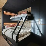 Semesterbostad Luxury With Views Stranda (More og Romsdal)